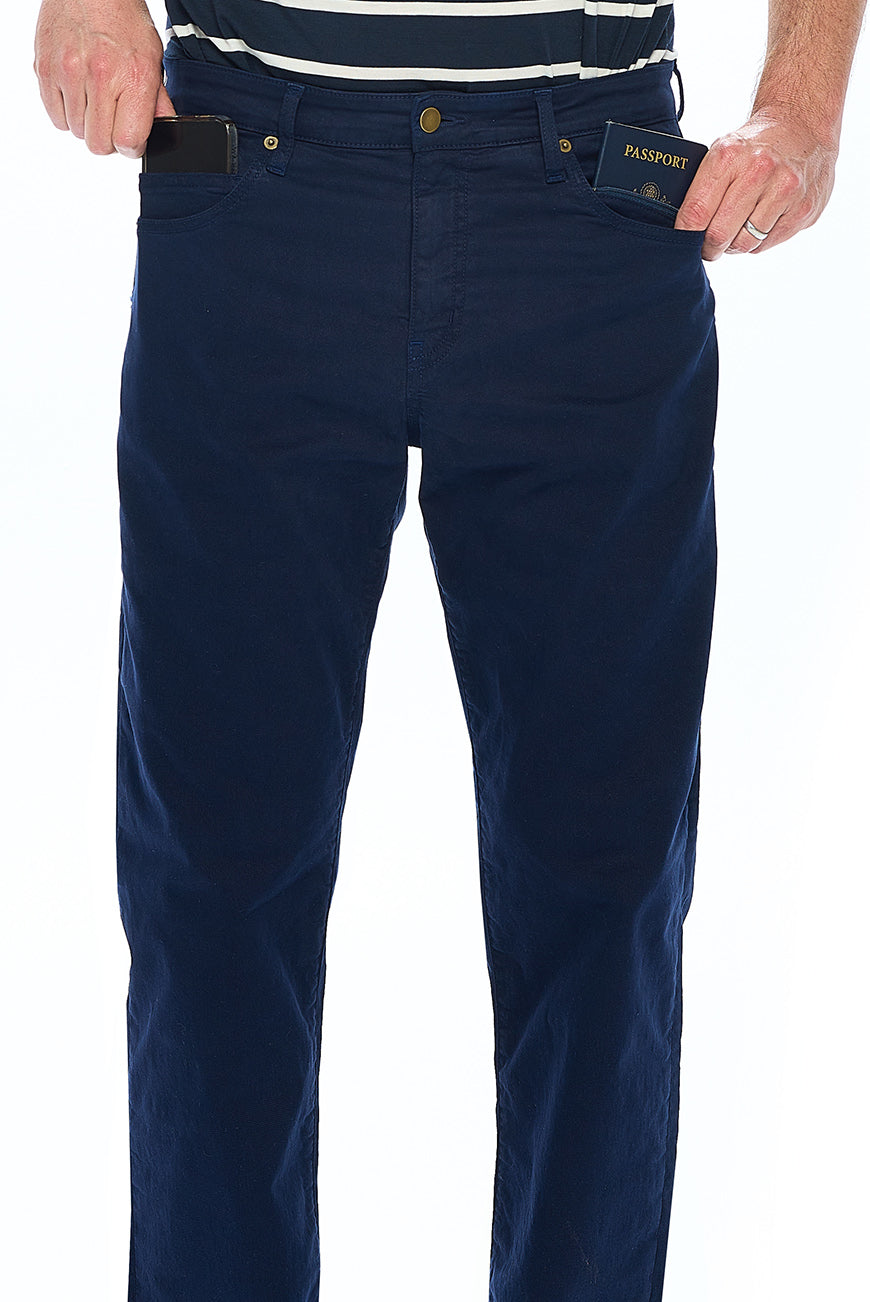 Aviator men's best travel jeans in navy blue made of Japanese twill