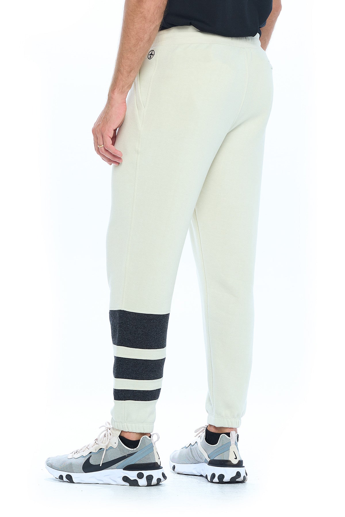 Neiman Marcus Cashmere Straight-leg Lounge Pants in Gray | Lyst