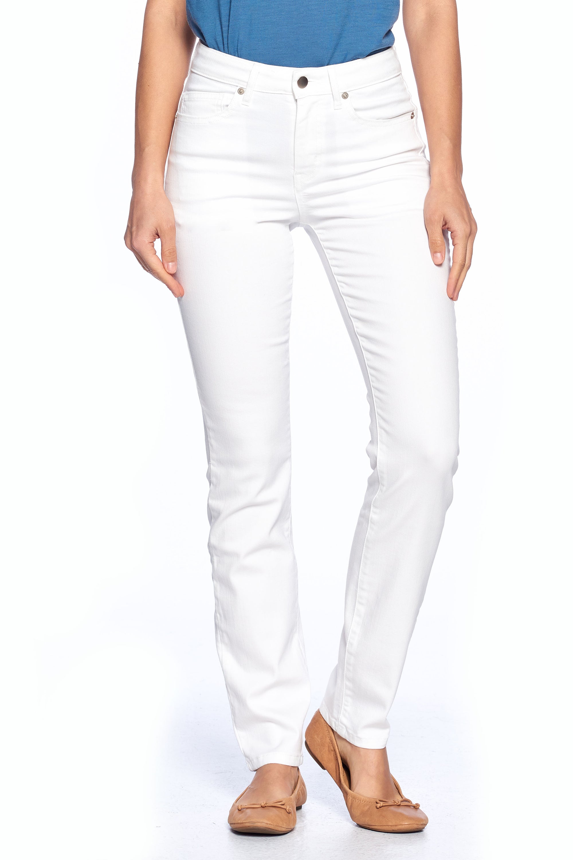 Slim straight comfort fit white travel jeans for women